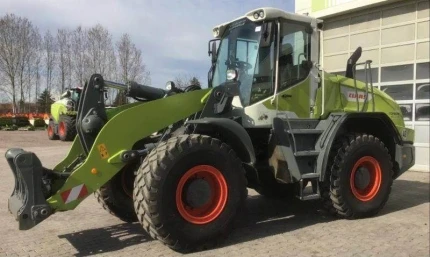 Claas TORION 1611 STAGE V
