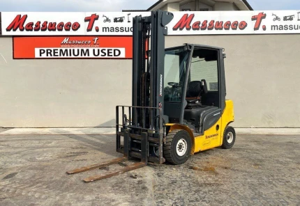 Chariot élévateur - 10144H - 2011