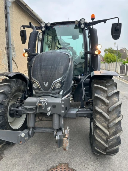 Tracteur agricole - 110CH - 1580H - 2020