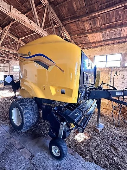 New Holland BR 6090 / ROLL-BAR 125