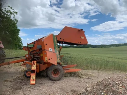 Presse à balles rondes - 1997