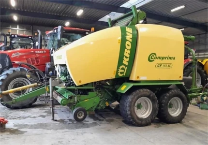 Presse enrubanneuse - 2011