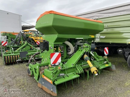 Amazone CENTAYA 3000 SUPER + KG 3001 SUPER