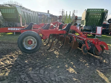 Horsch TERRANO 5 FX