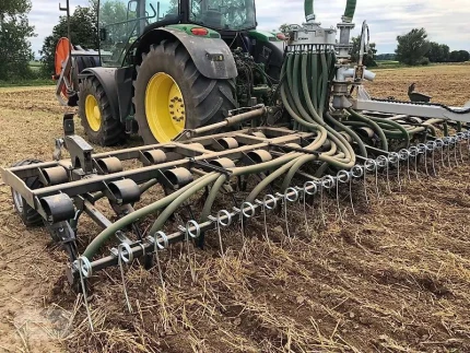 Inconnu GüLLEGRUBBER 7,5 M VERSCHLAUCHUNG ODER FASSANBAU GüLLEVERSCHLAUCHUNG