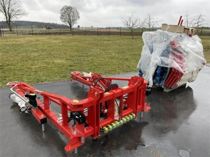 Hatzenbichler STRIEGEL 12M HYDR. DRUCKVERSTELLUNG 7MM ZINKEN NEU