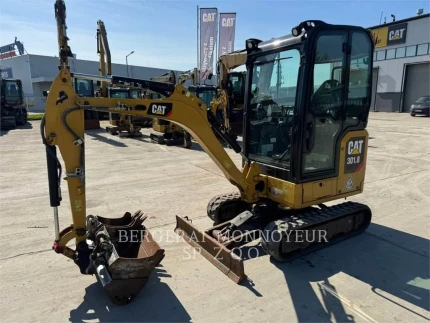 Caterpillar 301.8