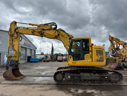 Komatsu PC 228 USLC-10 ** BJ. 2015 * 10758H/SW OQ70/55/TOP