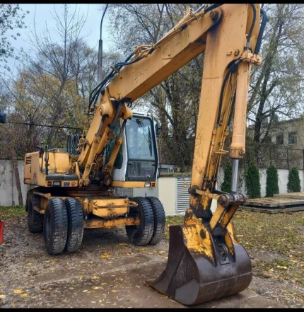 Mini pelle / Pelle / Excavatrice - 1996