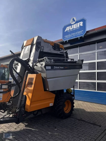 Machine à vendanger - 2019