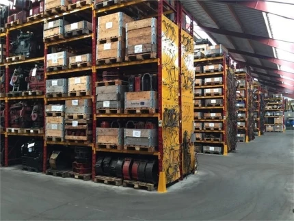 Claas STORE LAGER AF CLAAS TRAKTOR DELE