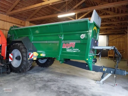 Briri MANURE DIRECTOR 14