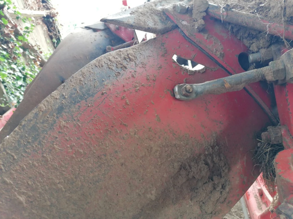 Kuhn MULTIMASTER 122 d'occasion — photo 10