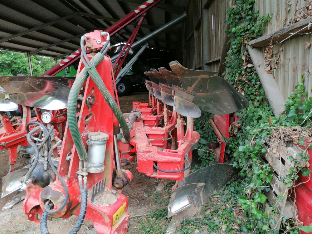 Kuhn MULTIMASTER 122 d'occasion — photo 11