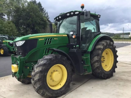 John Deere 6145R