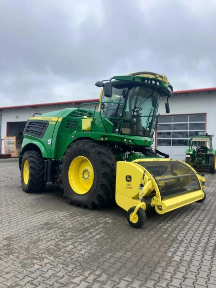 John Deere 8600I