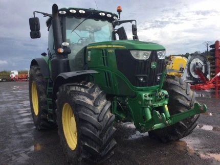 John Deere 6250R