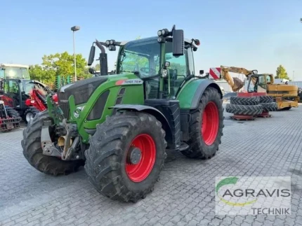 Fendt 718 VARIO S4