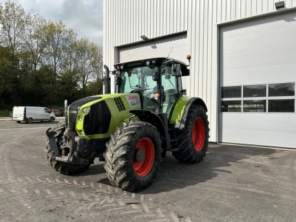 Claas ARION 640