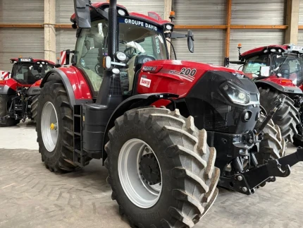 Tracteur agricole - 200 CH - 975H - 2024