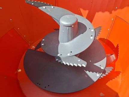 Kuhn EUROMIX 870 NEU FUTTERMISCHWAGEN MISCHWAGEN VERTIKALMISCHER