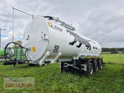 Fliegl STF 30.000 TRUCK-LINE DREIACHS ZUBRINGERFASS