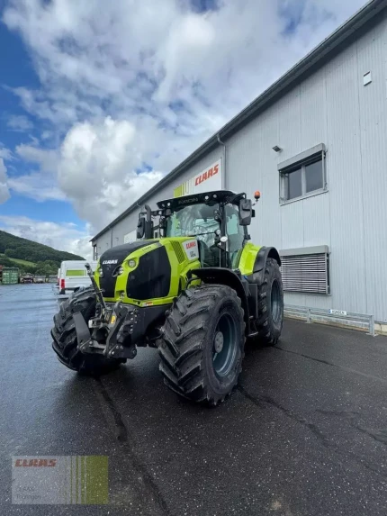 Claas AXION 830