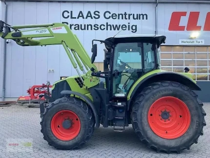 Claas ARION 550 CMATIC