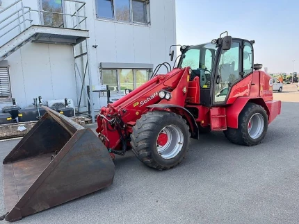 Schäffer 9330 T TELESKOPRADLADER, SCHAUFEL, EURO -ADAPTER