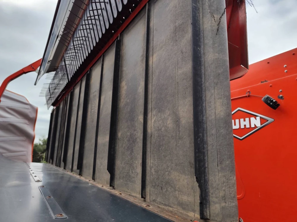Kuhn MERGEMAXX 950 d'occasion — photo 11