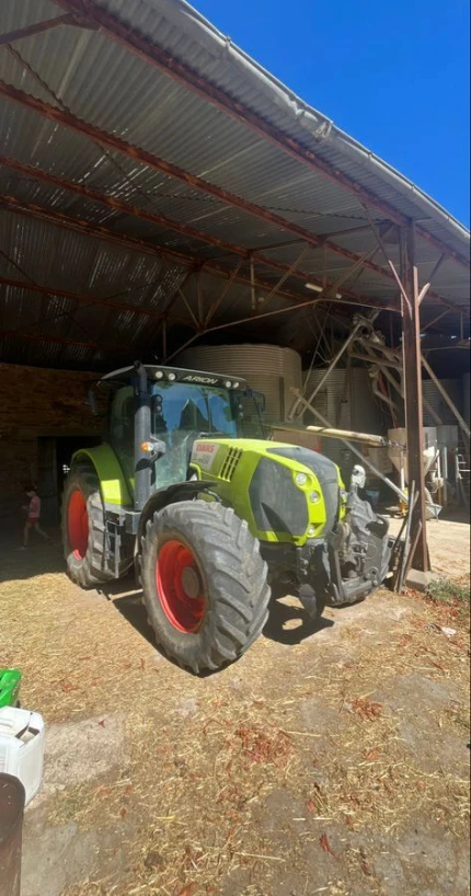 Claas ARION 620