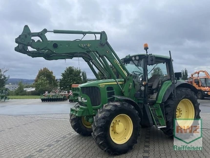 John Deere 753