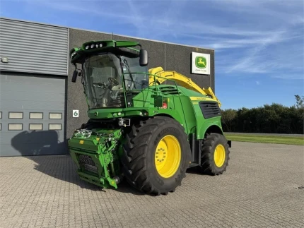 John Deere 9800