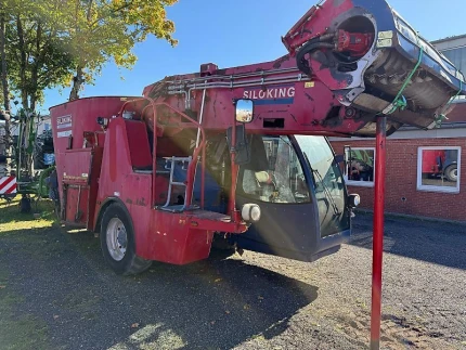 Mélangeuse automotrice - 2011