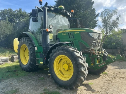 John Deere 6120R