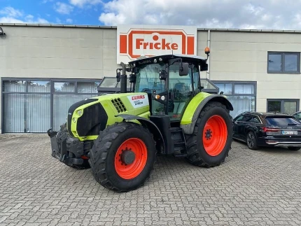 Claas ARION 650 T4I HEXASHIFT