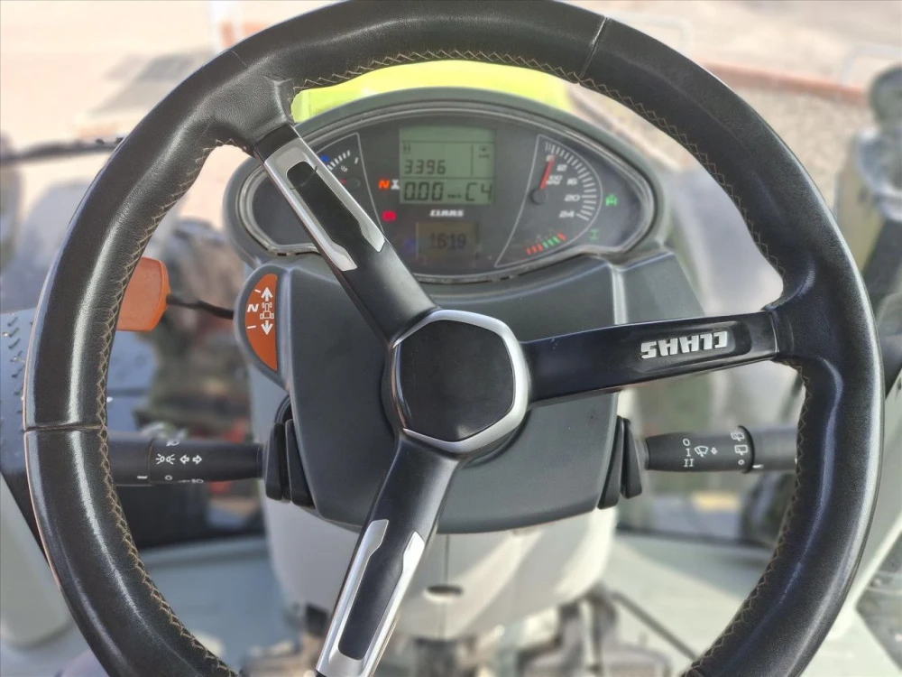 Claas ARION 650 d'occasion — photo 8