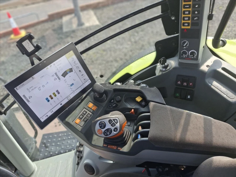 Claas ARION 650 d'occasion — photo 9