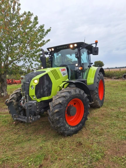 Claas ARION 640 CEBIS