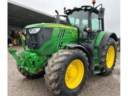 John Deere 6195M