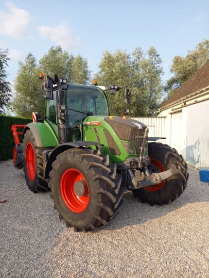 Fendt 718 VARIO POWER +