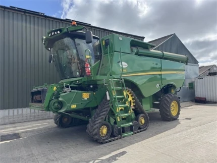 John Deere S785I C/W 735D