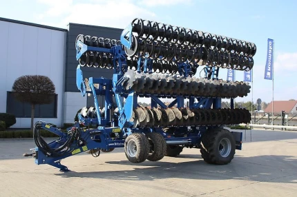 Déchaumeur - 8M - 2025