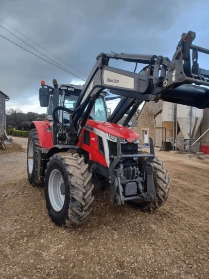 Massey Ferguson 7S 165