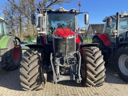 Massey Ferguson 8S.265 DYNA-VT EXCLUSIVE