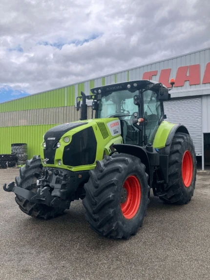Claas AXION 830 T4F