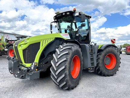 Claas XERION 4000 TRAC VC