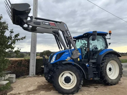 New Holland T6.145 ELECTRO COMMAND