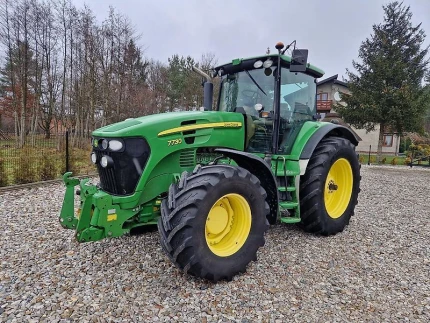 John Deere 7730