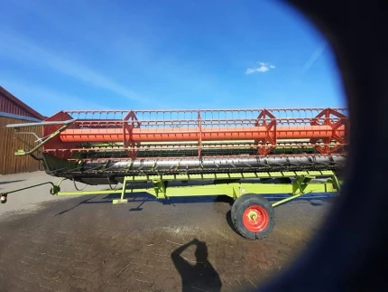Claas VARIO-SCHNEIDWERK V 750 + TRANSPORTWAGEN
